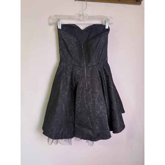 Forever 21 Strapless Black Jacquard Fit & Flare Party Dress Small S Gothic Tulle - Picture 5 of 8